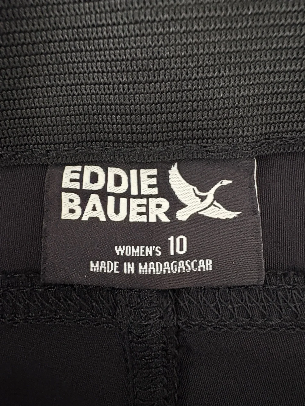 Eddie Bauer Horizon Straight Ankle Pants - Women’s Size 10, Black